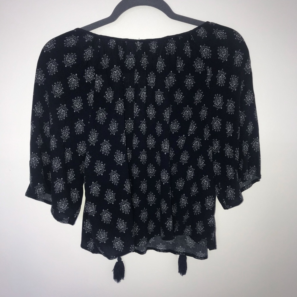 Blouse - Picture 2 of 3
